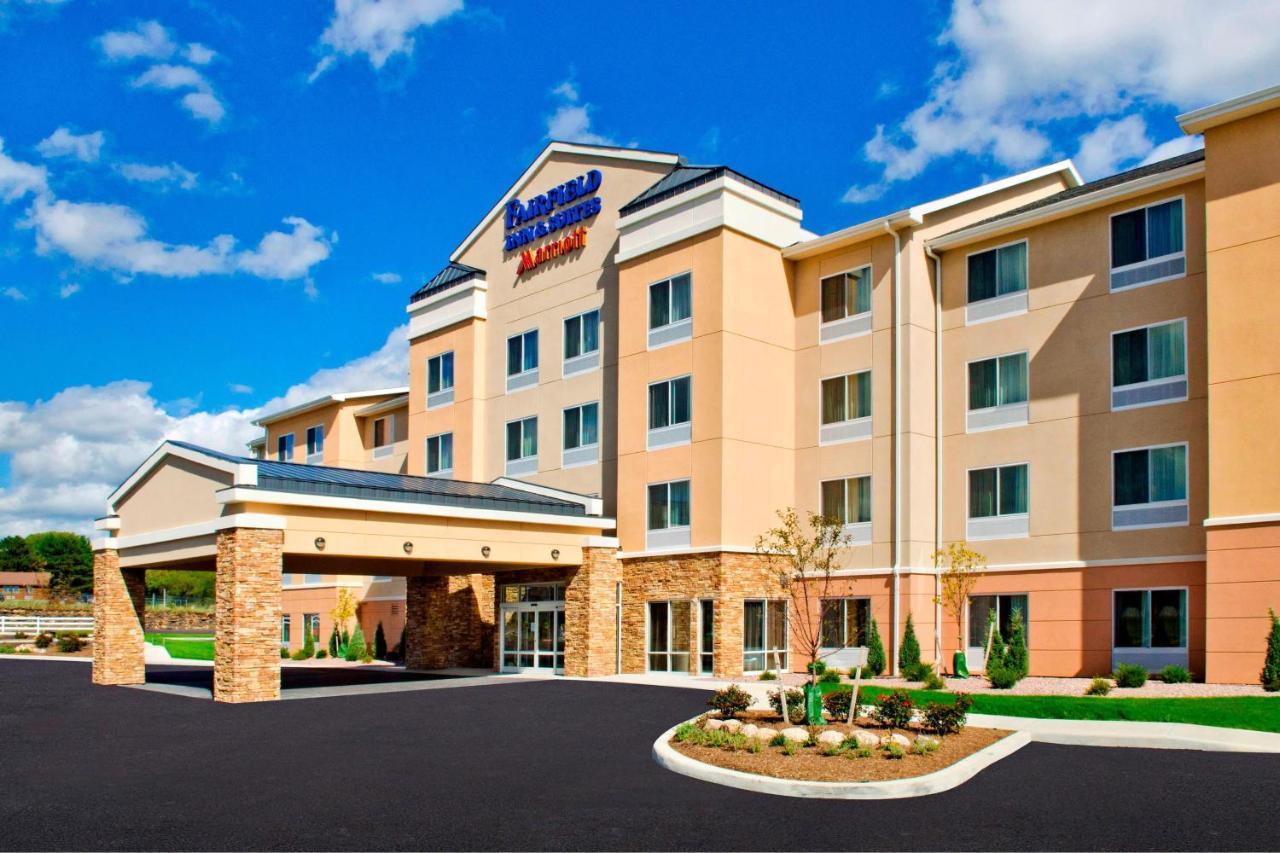 Fairfield Inn & Suites By Marriott Watertown Thousand Islands Zewnętrze zdjęcie